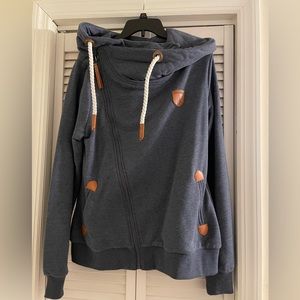 New With Tags Wanakome Hoodie Large